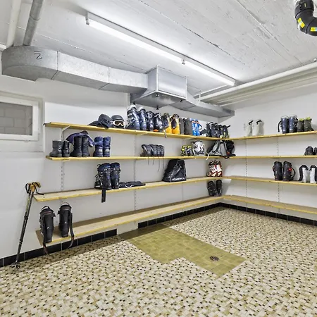 Triangel C Ronida By Interhome